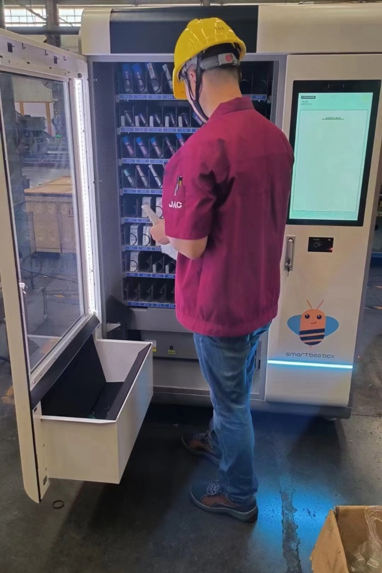 Pro cabinet setup and tool loading